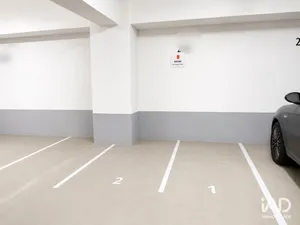 Parking à PARIS (75009)