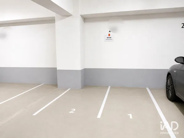 Parking à PARIS (75009) photo 2