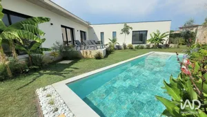 House in L'ISLE-SUR-LA-SORGUE (84800)