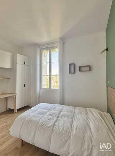 Appartement à BORDEAUX (33200)