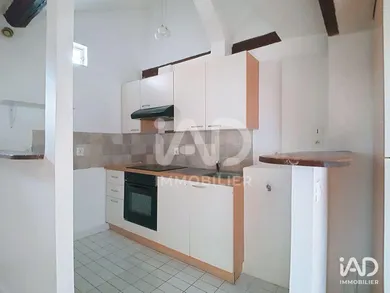 Appartement à MELUN (77000)