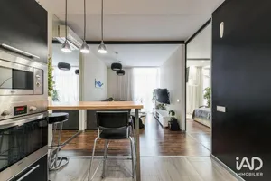 Apartment in PARIS (75017)
