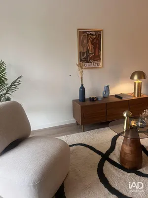 Apartment in BORDEAUX (33300)