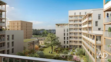 Apartment in BORDEAUX (33300)