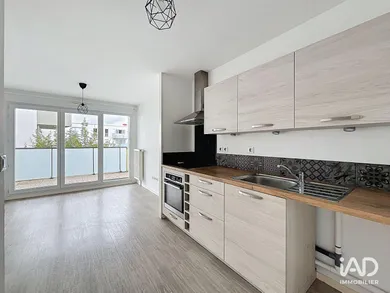 Apartment in BEZANNES (51430)