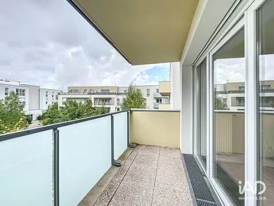 Apartment in BEZANNES (51430)