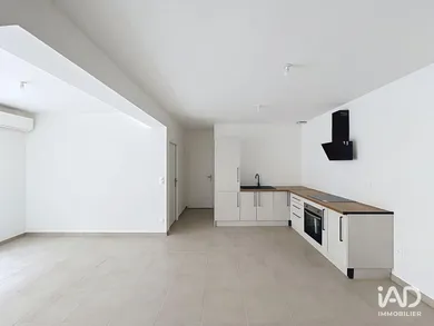 Apartment in MONT-DE-MARSAN (40000)