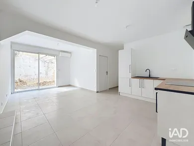 Apartment in MONT-DE-MARSAN (40000)