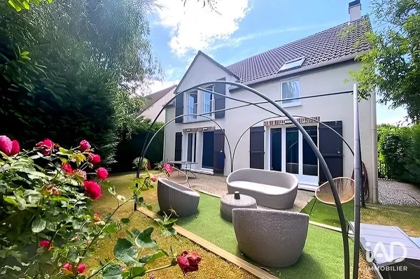 Maison à GOURNAY-SUR-MARNE (93460) photo 2