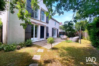 Maison à GOURNAY-SUR-MARNE (93460)