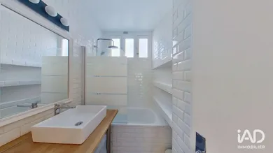 Appartement à PARIS (75012)