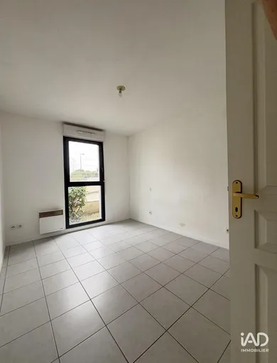 Appartement à BORDEAUX (33300)