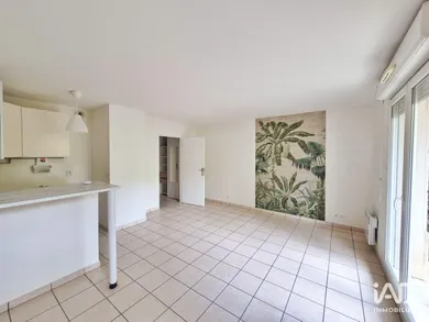 Appartement à MAISONS-ALFORT (94700)