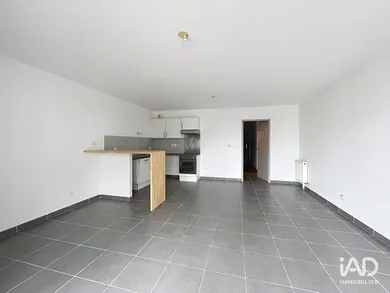 Apartment in MARSEILLE (13005)
