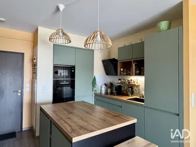 Appartement à LA ROCHELLE (17000)