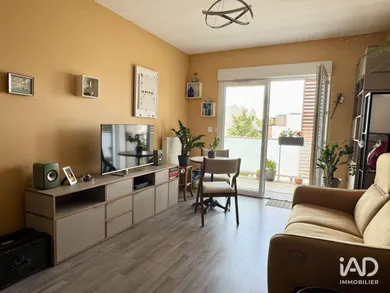 Appartement à LA ROCHELLE (17000)