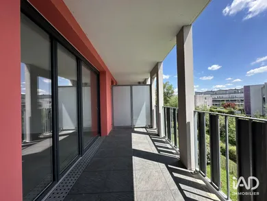 Apartment in VILLENAVE-D'ORNON (33140)