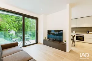 Apartment in MONTROUGE (92120)