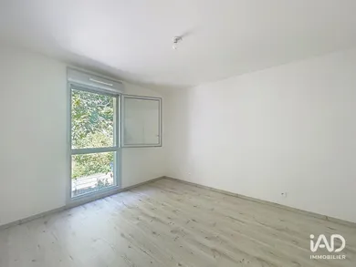 Apartment in MAREIL-MARLY (78750)