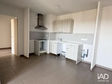 Apartment in SAINT-JEAN-DE-VÉDAS (34430)
