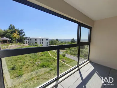 Appartement à CHENNEVIÈRES-SUR-MARNE (94430)