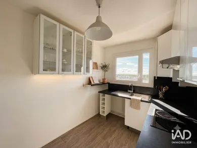 Apartment in LE BOUSCAT (33110)