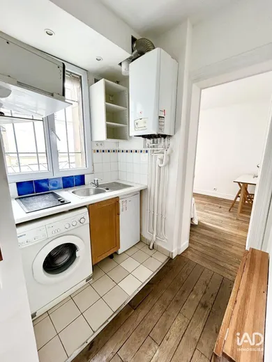 Appartement à PARIS (75015)
