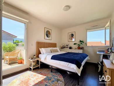 Appartement à SAINT-JULIEN-EN-GENEVOIS (74160)