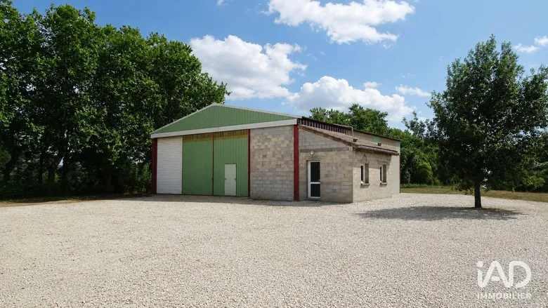 Local commercial 230 m² · à Revel · 230 m² · 260 000 €