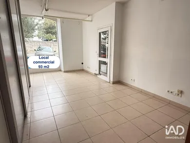 Boutique/Local commercial à OLORON-SAINTE-MARIE (64400)