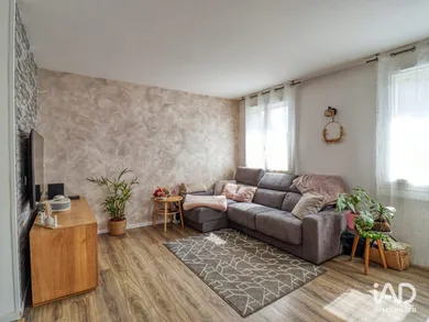 Maison à LAGNY-SUR-MARNE (77400)
