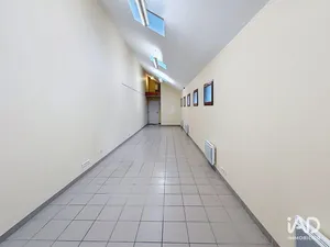 Commercial in MARLY-LE-ROI (78160)