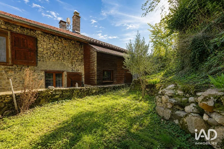 Maison 4 pièces 88 m² · à Noyarey · 88 m² · 205 000 €
