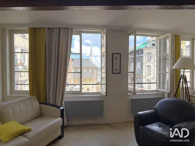 Appartement à HONFLEUR (14600)