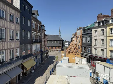 Appartement à HONFLEUR (14600)