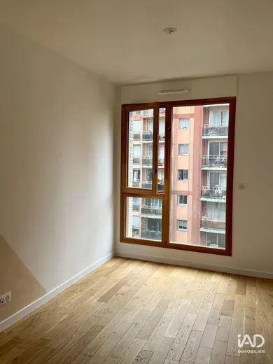 Appartement à PARIS (75019)