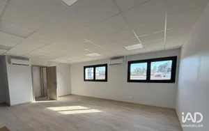 Bureaux à LA TOUR-DE-SALVAGNY (69890)