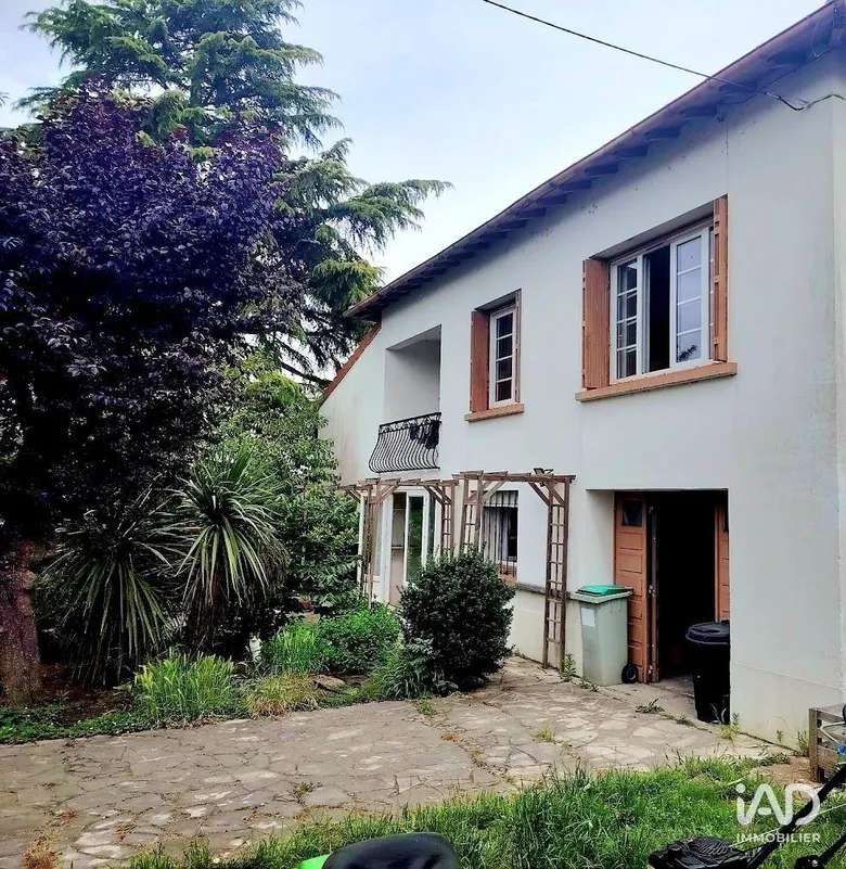 Maison 5 pièces 122 m² · à Villeneuve-sur-Lot · 122 m² · 900 €