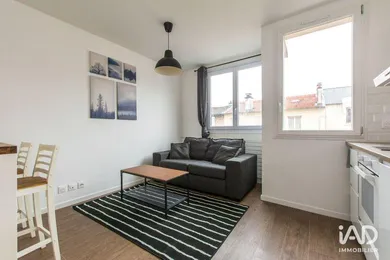 Appartement à ISSY-LES-MOULINEAUX (92130)