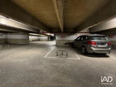 Parking à PARIS (75013)