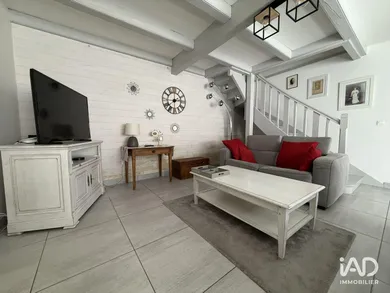 Maison à ANGOULINS (17690)