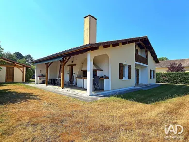 Maison à SALLES (33770)