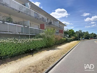 Appartement à BELIN-BÉLIET (33830)