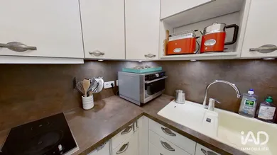 Appartement à PARIS (75015)