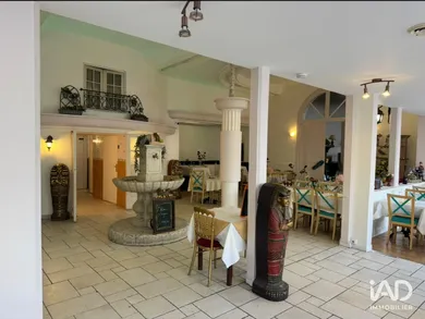 Restaurant à MONTMORENCY (95160)