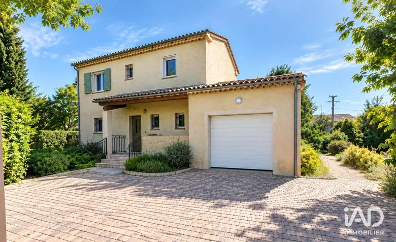 Maison 4 pièces 119 m² · à Estoublon · 119 m² · 275 000 €