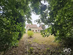 House in MAUREPAS (78310)