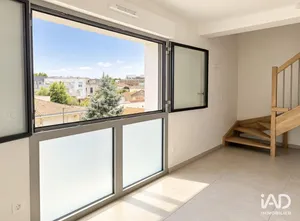 Appartement à LA ROCHELLE (17000)