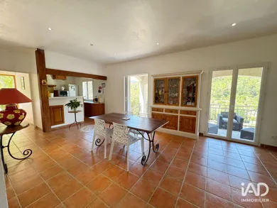 House in SOLLIÈS-TOUCAS (83210)