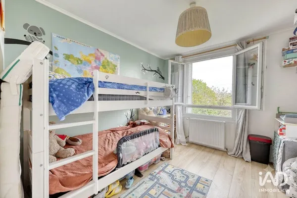 Appartement à RUEIL-MALMAISON (92500) photo 2
